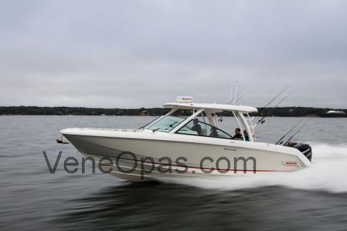 Boston Whaler 320 Vantage Tekniset tiedot ja arvostelut